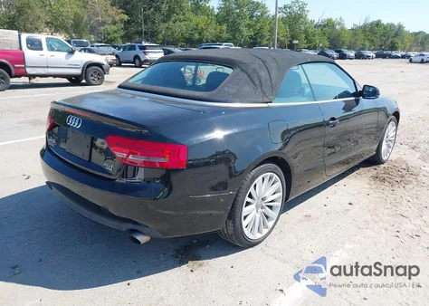 2011 Audi A5 2.0T Premium z USA, uszkodzony, nr VIN WAULFAFH3BN019742